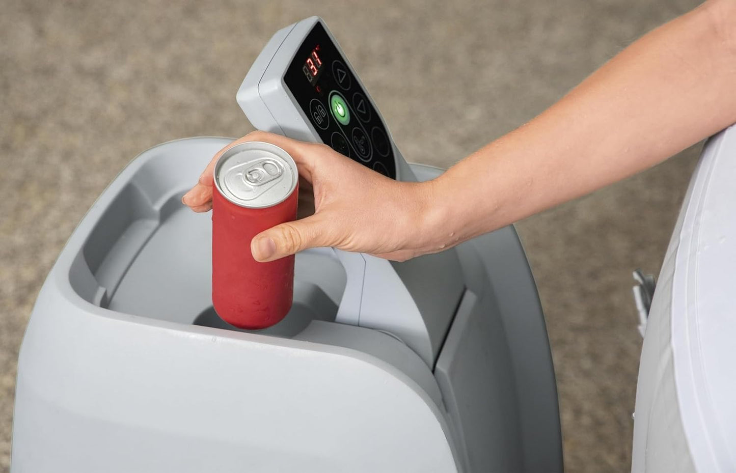 Bestway Coleman Palm Springs 4 to 6 Person EnergySense Smart AirJet Plus Inflatable Hot Tub Outdoor Spa with 140 AirJets and Insulated Cover