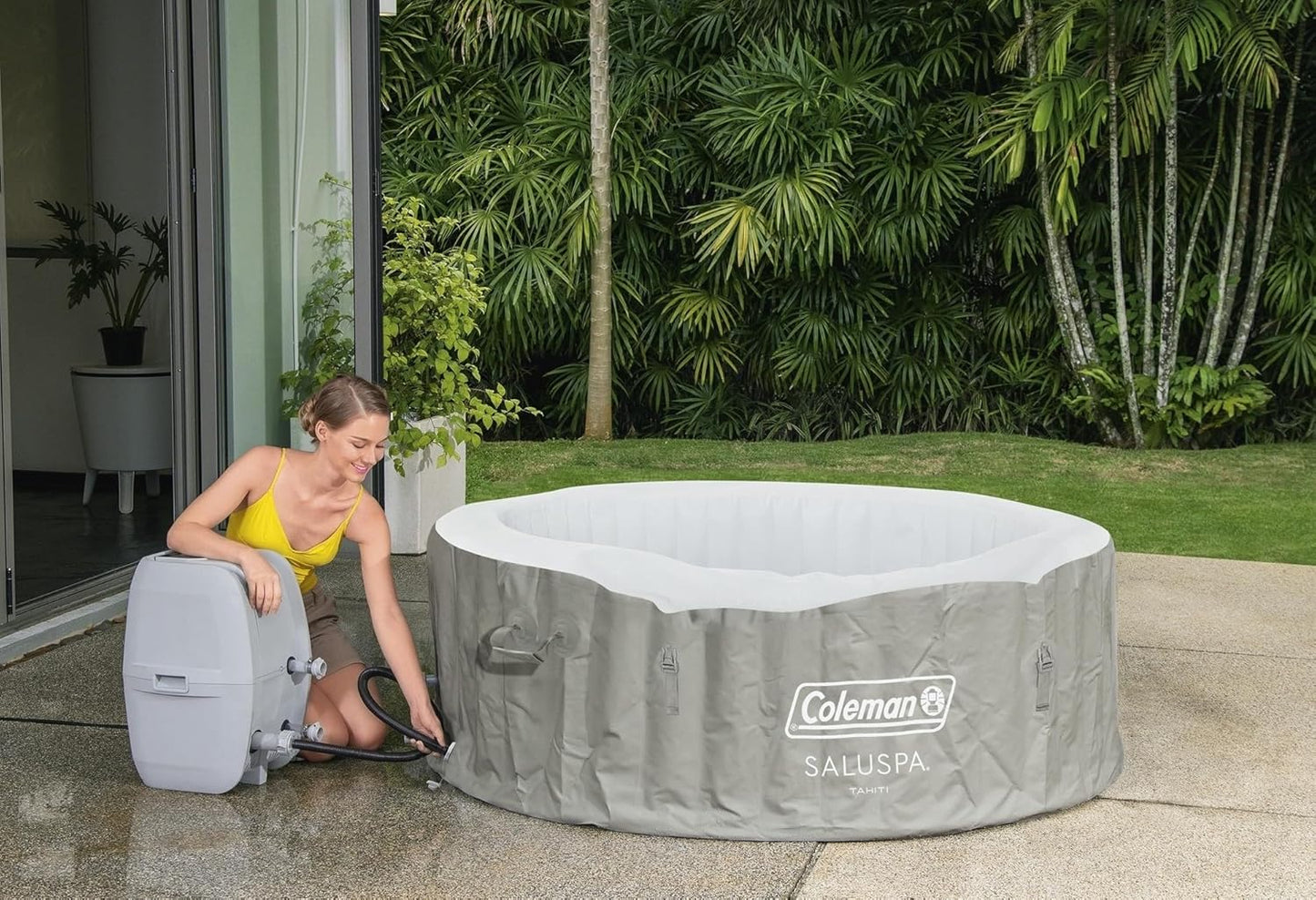 Bestway Coleman Palm Springs 4 to 6 Person EnergySense Smart AirJet Plus Inflatable Hot Tub Outdoor Spa with 140 AirJets and Insulated Cover
